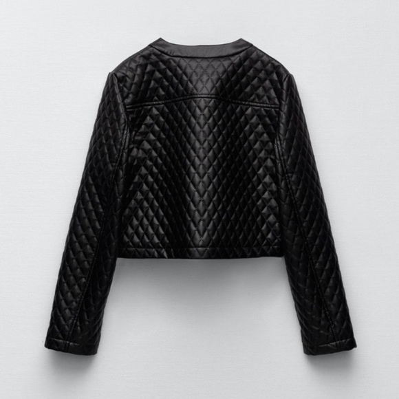 🆕 Quilted Vegan Leather Jacket - Picture 3 of 6